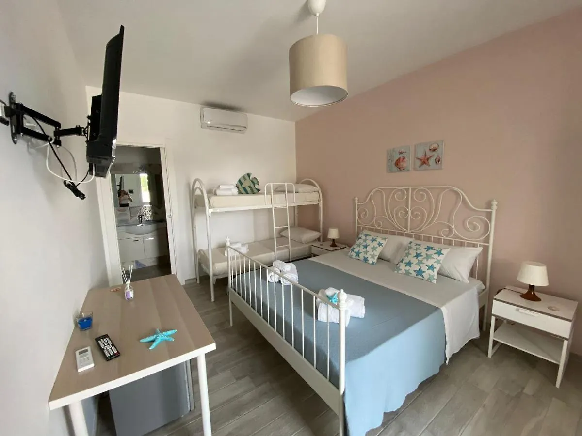לינה וארוחת בוקר פקינו Residence La Perla Marzamemi